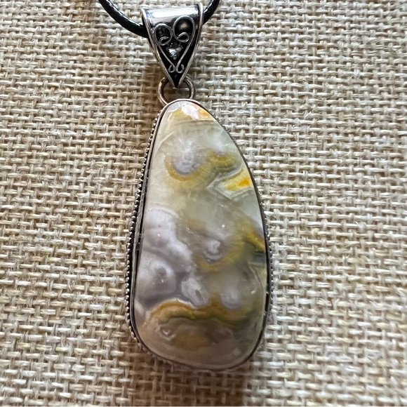 Bumblebee Jasper Stone Silver Overlay Vintage Style Pendant Necklace w Cord - Picture 1 of 6
